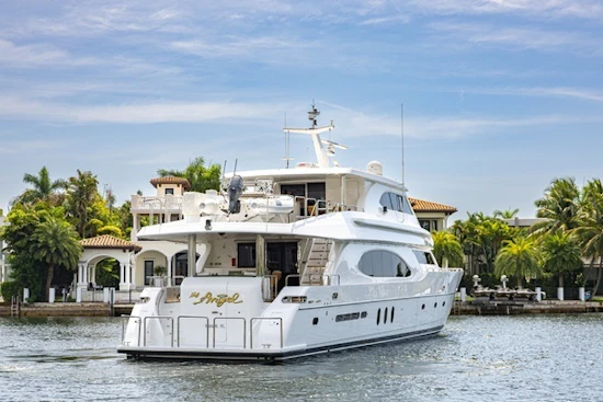 Hargrave Enclosed Skylounge Yacht For Sale