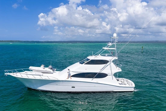 Hatteras Convertible Yacht For Sale