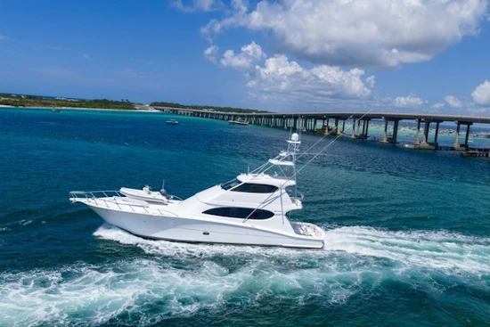 Hatteras Convertible Yacht For Sale