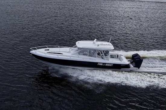 Intrepid Valor Yacht For Sale