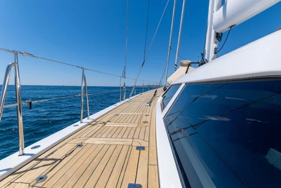 McMullen & Wing Frers 112 Yacht For Sale