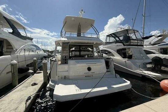 Greenline 48 Fly Hybrid Yacht For Sale