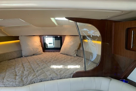 Grady-White 370 Express Yacht For Sale