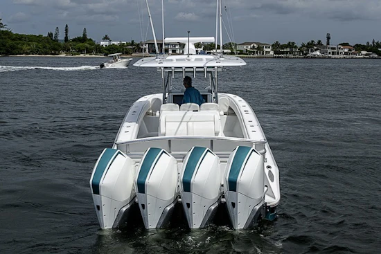 Bahama Center Console Yacht For Sale