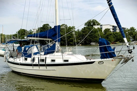 Pacific Seacraft 31 Yacht For Sale