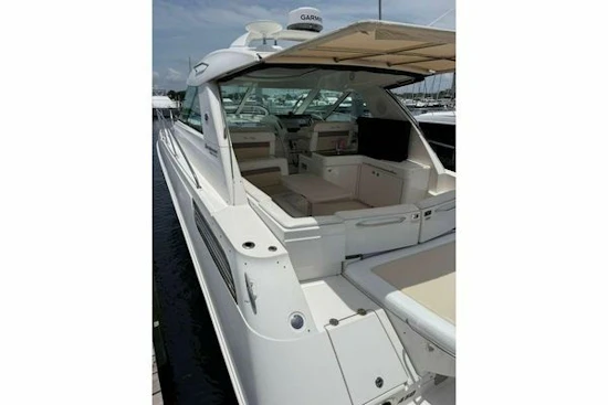Sea Ray 450 Sundancer Yacht For Sale