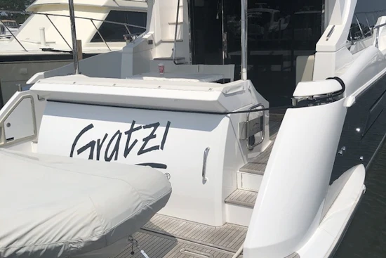 Azimut 50 Flybridge Yacht For Sale