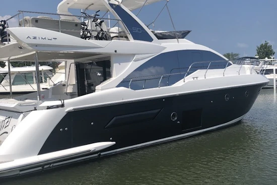 Azimut 50 Flybridge Yacht For Sale