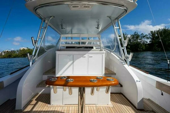 Jim Smith Walkaround Express Yacht For Sale