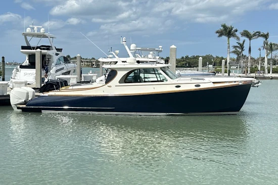 Hinckley 35 OB Yacht For Sale