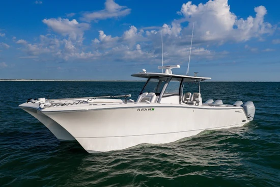 Front Runner 37 Catamaran Yacht For Sale