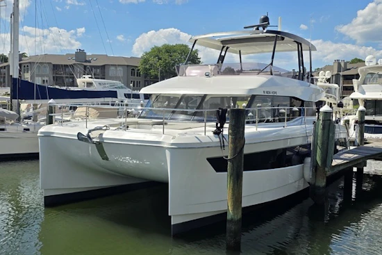 Fountaine Pajot Motor Yacht 44 Yacht For Sale