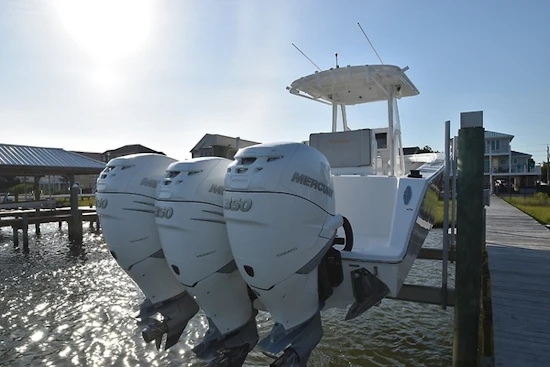 Onslow Bay 33 Tournament Edition Yacht For Sale
