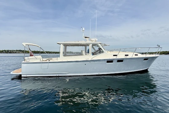 MJM 40z Yacht For Sale