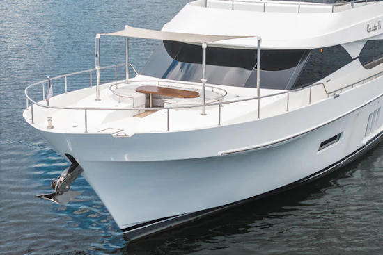 Ocean Alexander 90 SKY LOUNGE Yacht For Sale