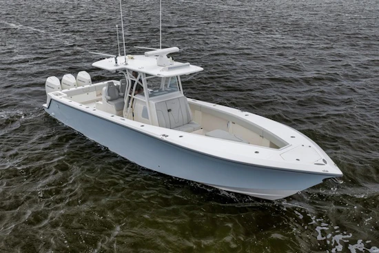 SeaVee 370Z Yacht For Sale