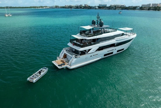 Custom Line 33 Navetta Yacht For Sale