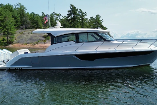 Tiara Yachts 48 LE Yacht For Sale