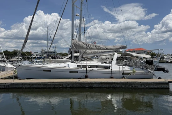 Beneteau  Yacht For Sale