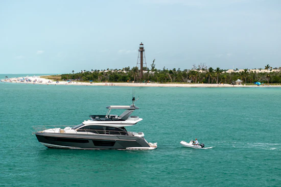 Azimut FLY 53 Yacht For Sale