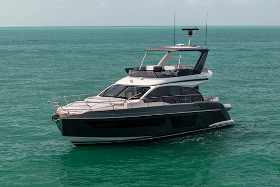 Azimut FLY 53 Yacht For Sale