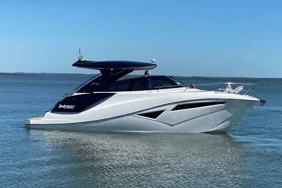 NX Boats 360 Sport Coupe Yacht For Sale
