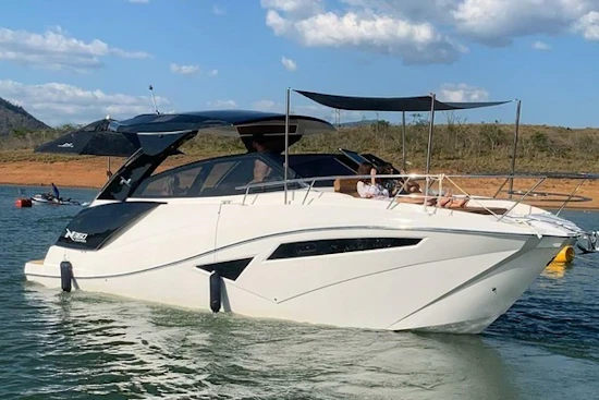 NX Boats 360 Sport Coupe Yacht For Sale
