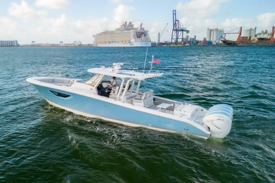 Pursuit S 428 Sport Yacht For Sale