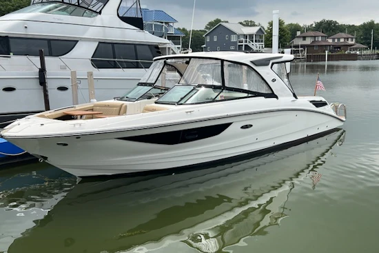 Sea Ray 350 SLX Yacht For Sale