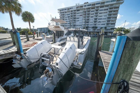 World Cat 400 CC-X Yacht For Sale