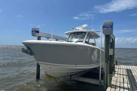 Pursuit S 328 Sport Yacht For Sale
