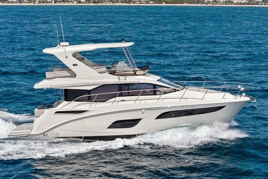 Sea Ray Fly 460 Yacht For Sale
