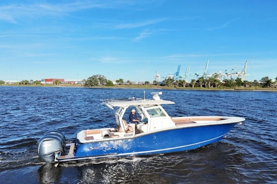 Scout 350 LXF Yacht For Sale