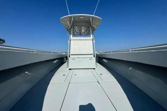 Contender 35 ST Yacht For Sale
