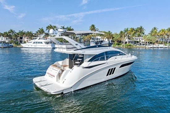 Sea Ray 510 Fly Yacht For Sale
