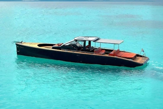 Windy SR52 Yacht For Sale