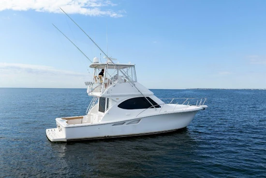 Tiara Yachts 3900 Convertible Yacht For Sale