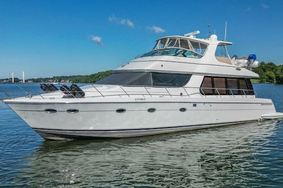 Carver 570 Voyager Pilothouse Yacht For Sale