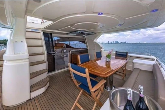 Ferretti Yachts 680 Yacht For Sale
