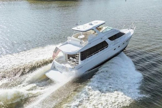 Carver 570 Voyager Pilothouse Yacht For Sale