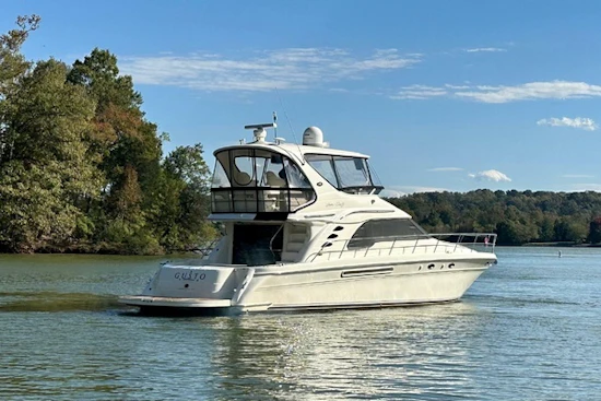Sea Ray 560 Sedan Bridge Yacht For Sale