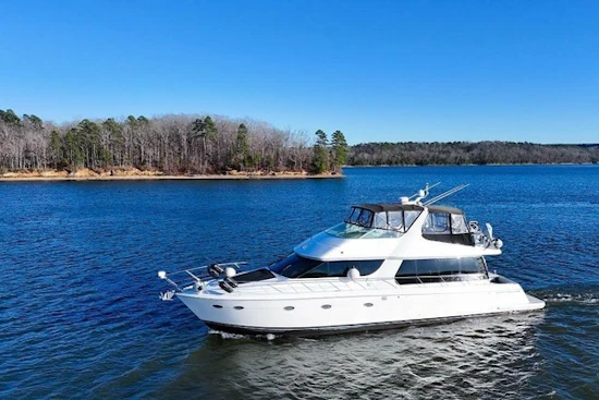 Carver 570 Voyager Pilothouse Yacht For Sale