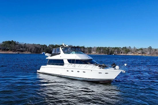 Carver 570 Voyager Pilothouse Yacht For Sale