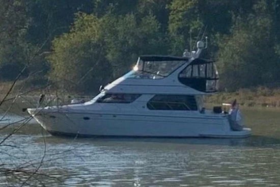 Carver 450 Voyager Pilothouse Yacht For Sale