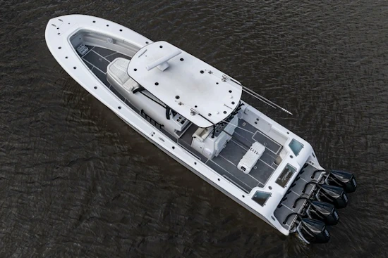 Front Runner 39 Center Console Yacht For Sale