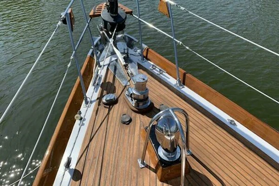 Little Harbor 53 Yacht For Sale