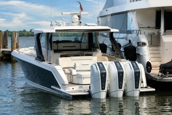 Tiara Yachts 48 LS Yacht For Sale