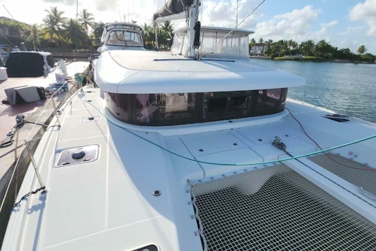 Lagoon 42 Yacht For Sale
