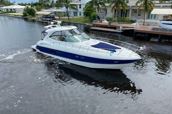 Cruisers Yachts 520 Express Yacht For Sale