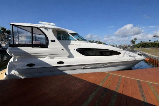 Sea Ray 480 Motor Yacht Yacht For Sale